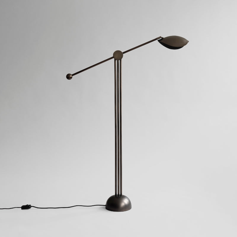 Stingray Floor Lamp - Bronze