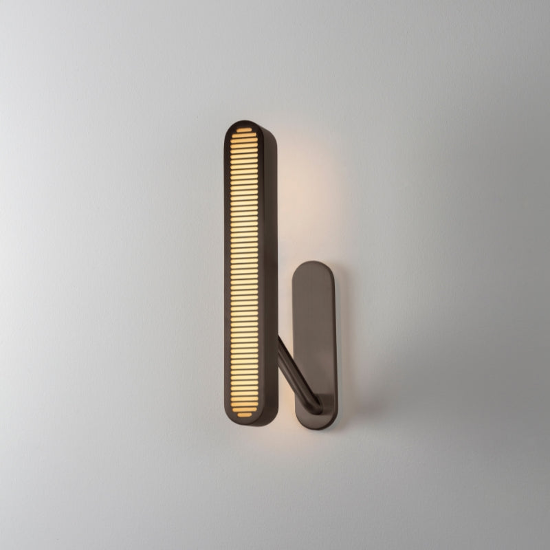 Colt Single Wall Light