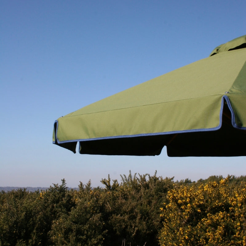 Outdoor Parasol Sunshade in an Olive-green Fabric & Blue Trim Valance