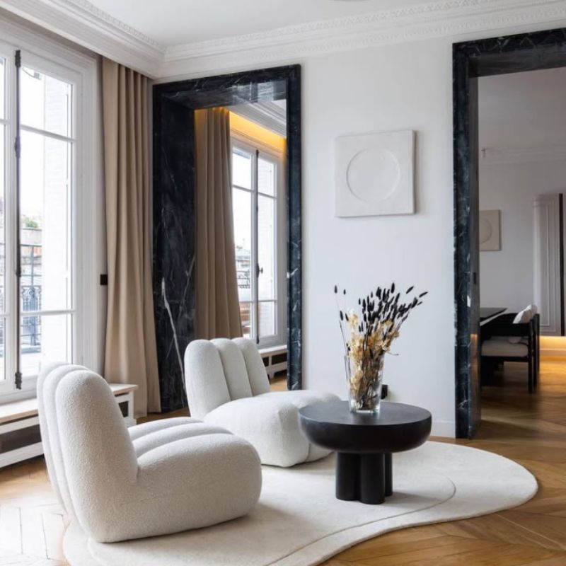 Toe Chair Bouclé Smoke Sand