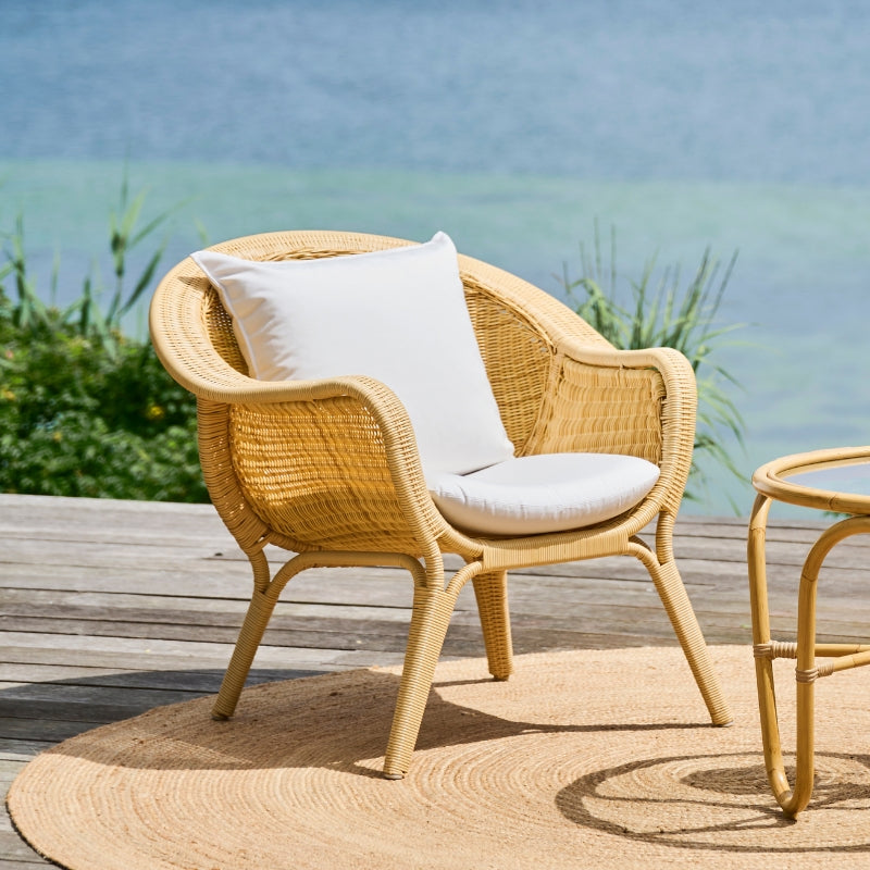Madame Outdoor Lounge Chair