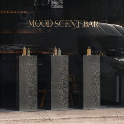 Black Lacewood 90 cm Plinth Column