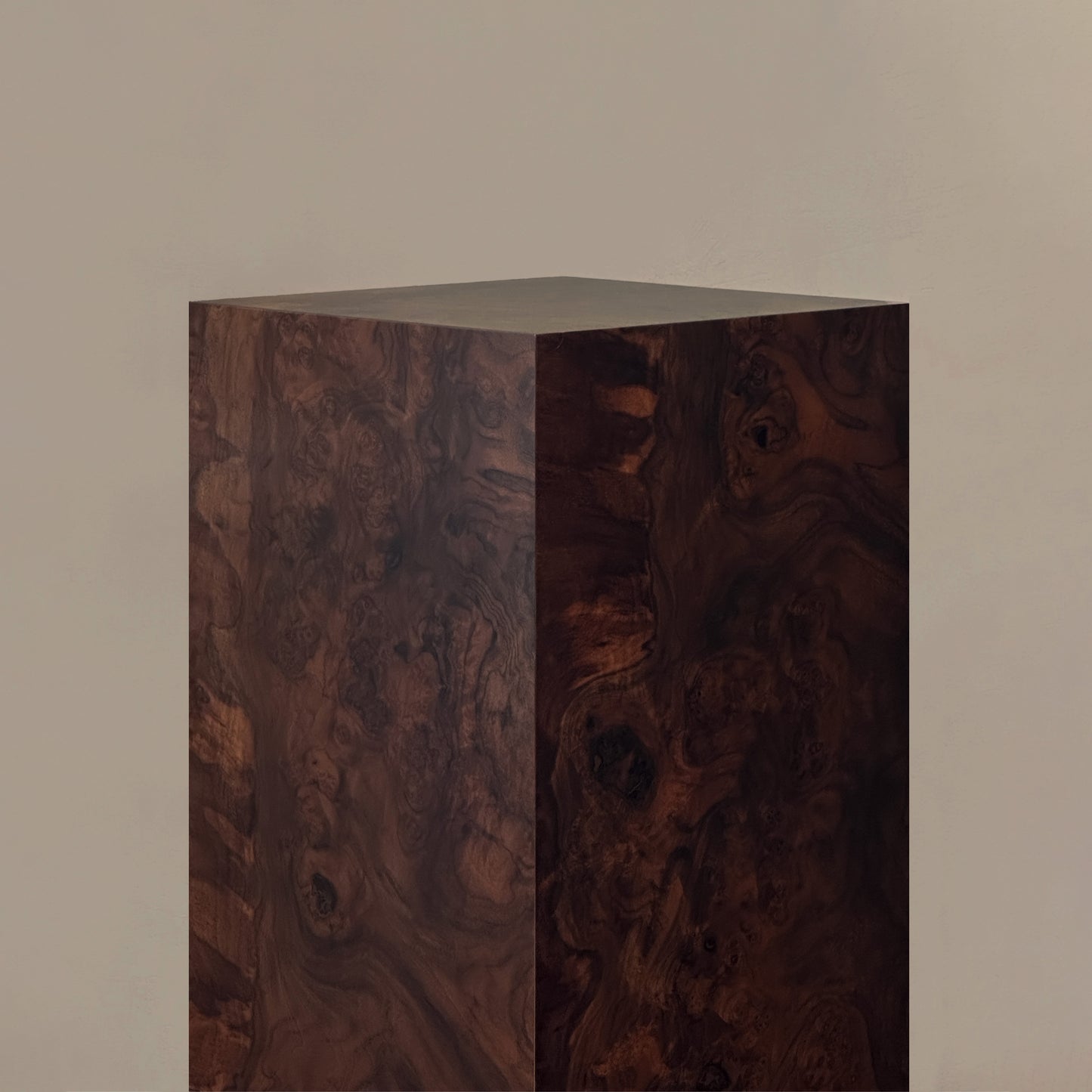Walnut Burlwood 75 cm Plinth Column